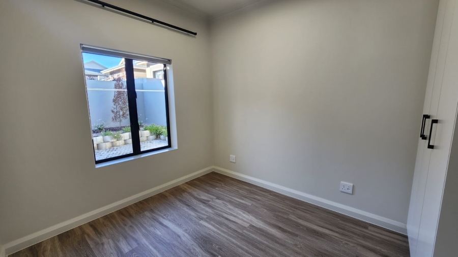 3 Bedroom Property for Sale in Glenwood Ridge Western Cape
